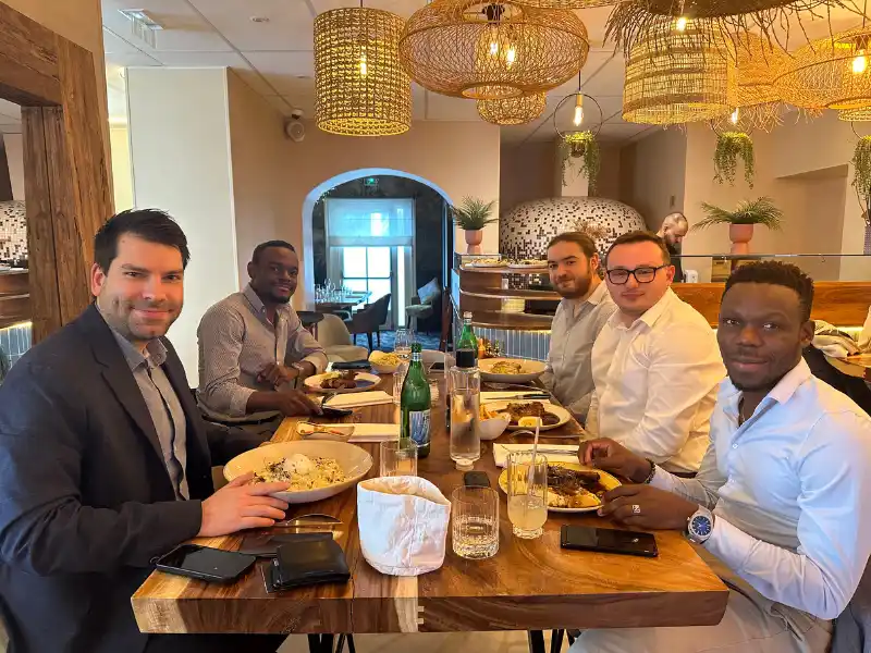Retour sur notre déjeuner d’entreprise avec notre équipe à Lyon